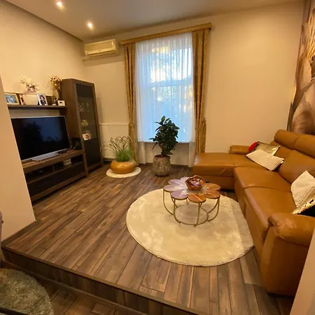 Robert's Apartment *